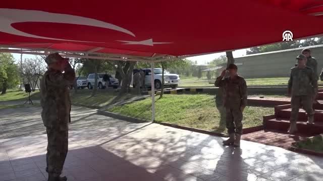 kara-kuvvetleri-komutani-orgeneral-bayraktaroglundan-sinir-karakoluna-bayram-ziyareti-U19dgU64.jpg