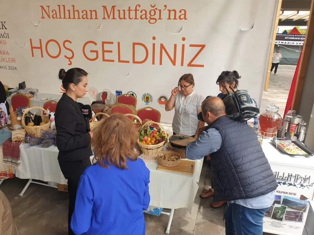nallihan-belediyesi-turk-mutfagi-haftasi-etkinligine-katildi-1bNRpyAq.jpg