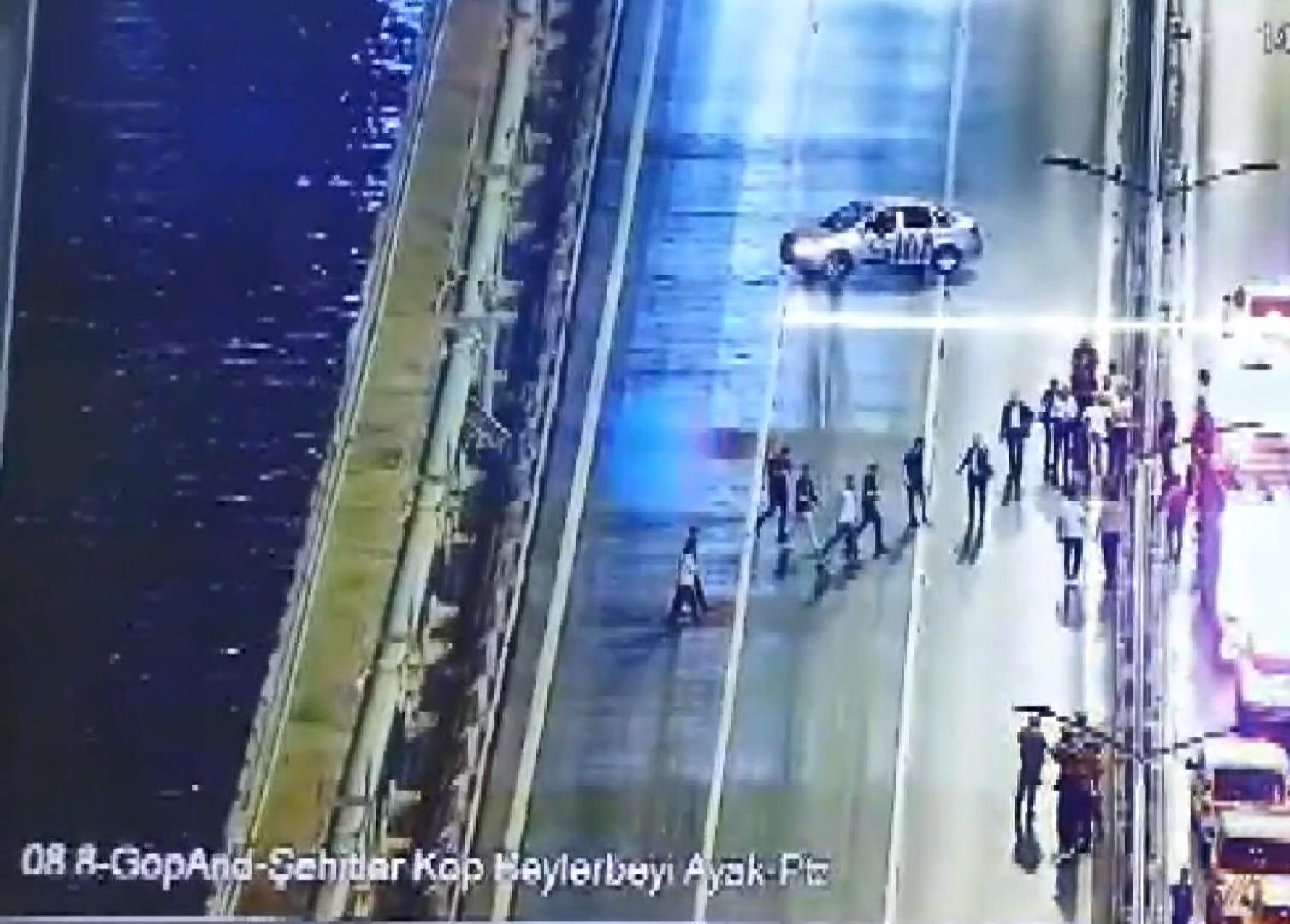 İstanbul - 15 Temmuz Şehitler Köprüsü'nü trafiğe kapatmı