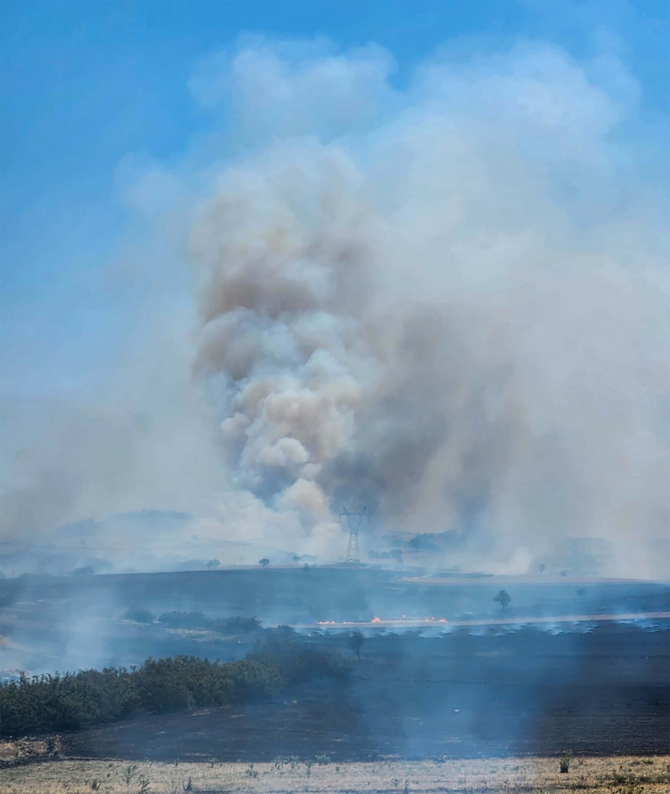 Balıkesir'deki orman yangını 2'nci gününde