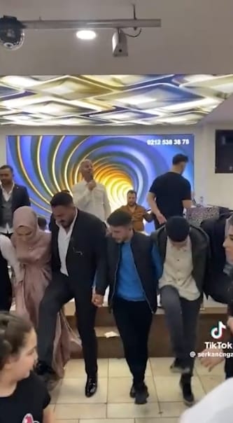 İstanbul - İstanbul'da düğünde terör propagandası yapan 1